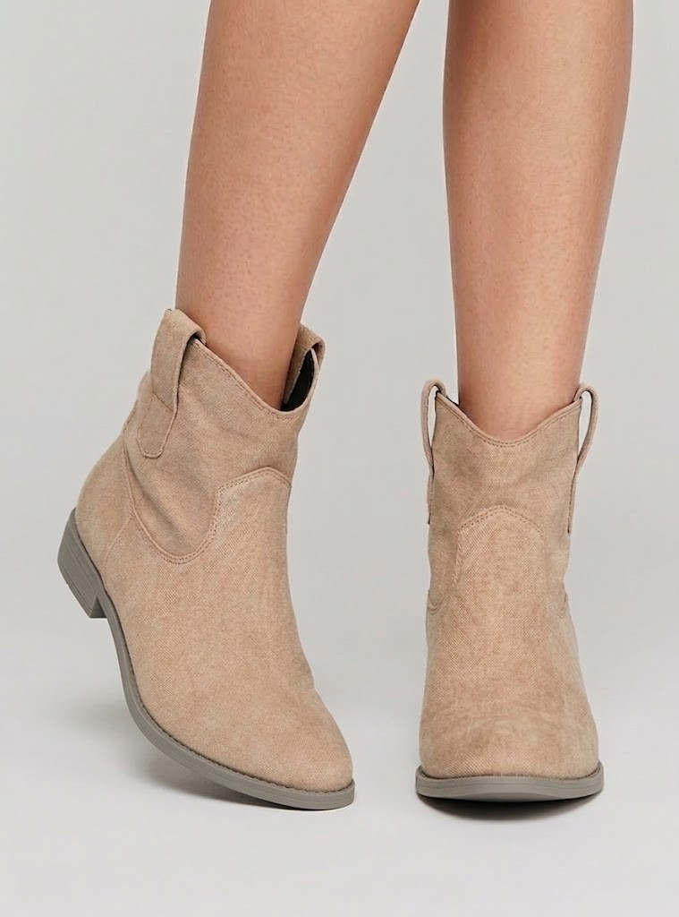 Claire® | Chic Suede Ankle Boots